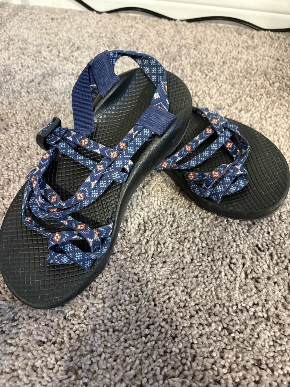 Women Navy Blue Patterned Strap Sandals